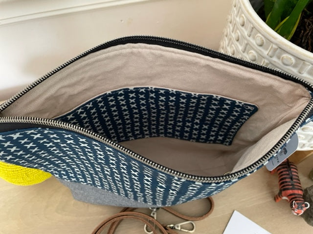 Hartfitz Crossbody
