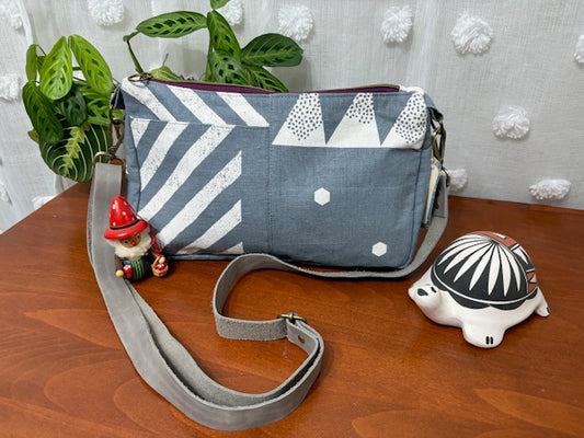 Dana Crossbody