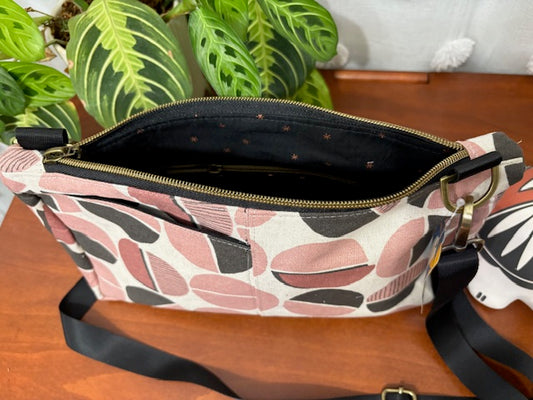 Dana Crossbody