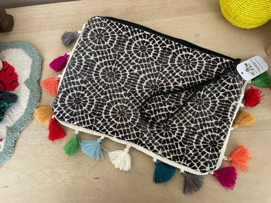 Clutch - Black