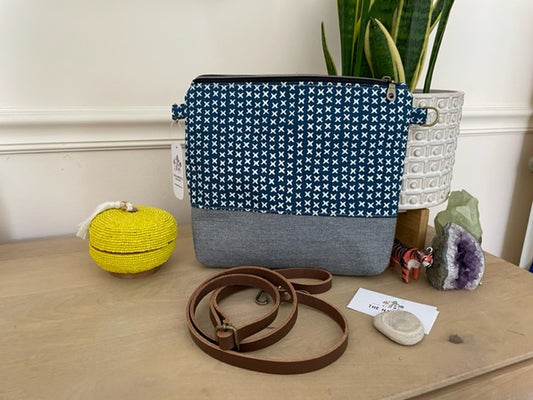 Hartfitz Crossbody